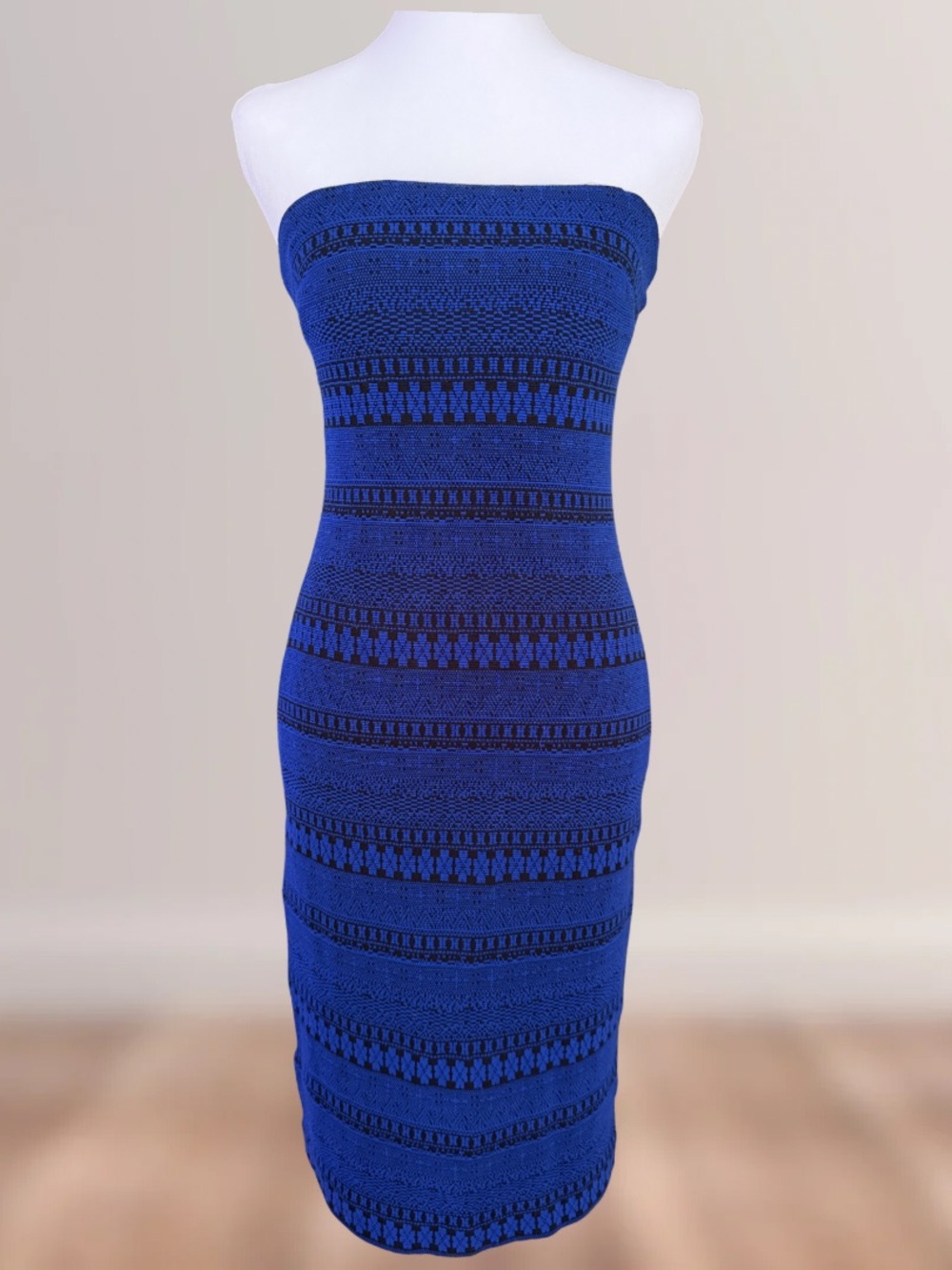 LAST CHANCE | bebe Strapless Blue & Black Textured Bodycon Midi Dress Size Small